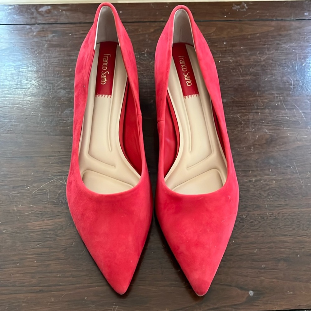 Size 8.5 Red Franco Sarto Suede shoes